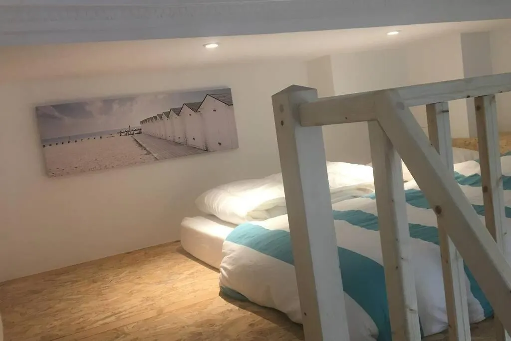 Orient Palace Grand Studio, 4P, Wifi, Centre Ville Menton 0*,  France